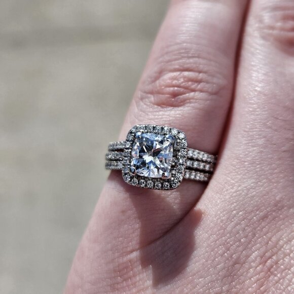 18K White Gold Simon G 1.48TCW Fracture Filled Diamond Wedding Set Size 5.75 - Picture 5 of 16